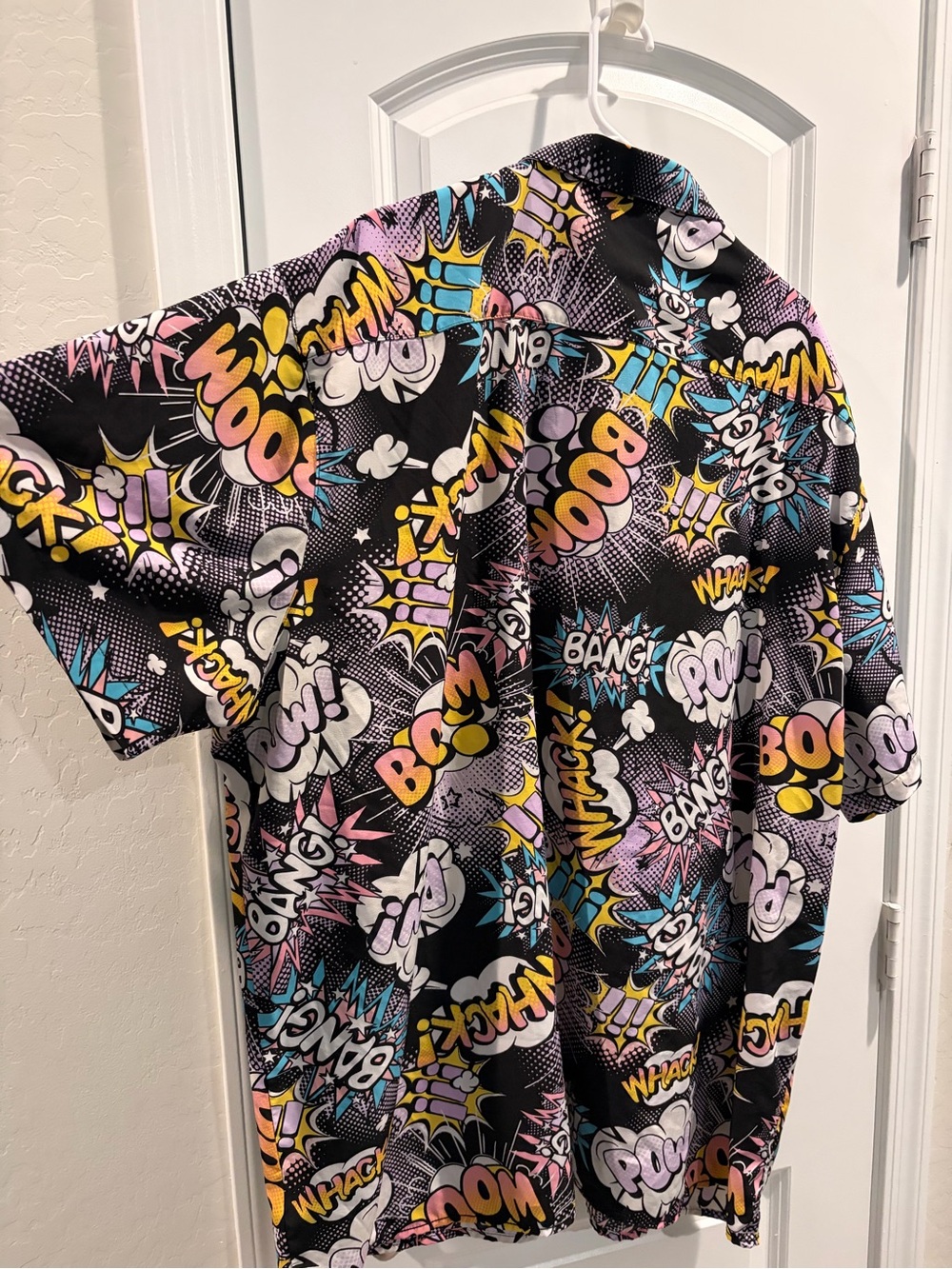 Men's Short-Sleeve Button-Down Comic-Print Shirt - Black Multicolor